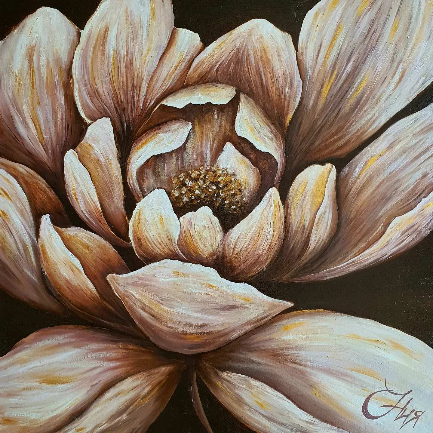 Beige peony — large oil painting